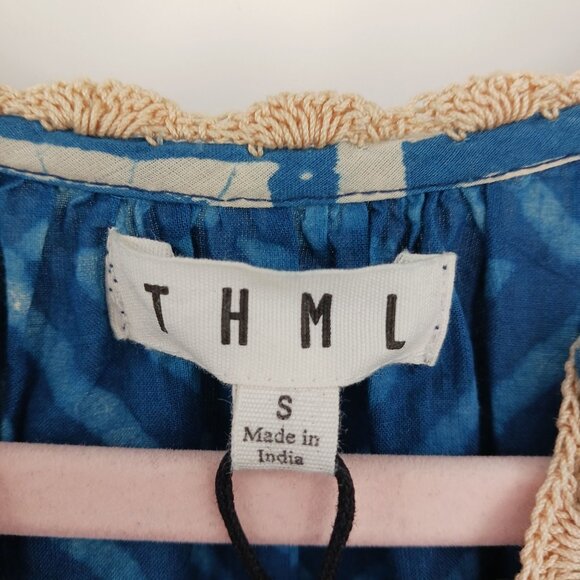 THML Borrow Your Heart Embroidered Short Sleeve Top Size Small NWT - Picture 5 of 10